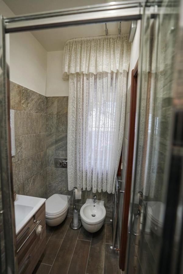 فيلا Casa Ceragioli فياريجيو المظهر الخارجي الصورة