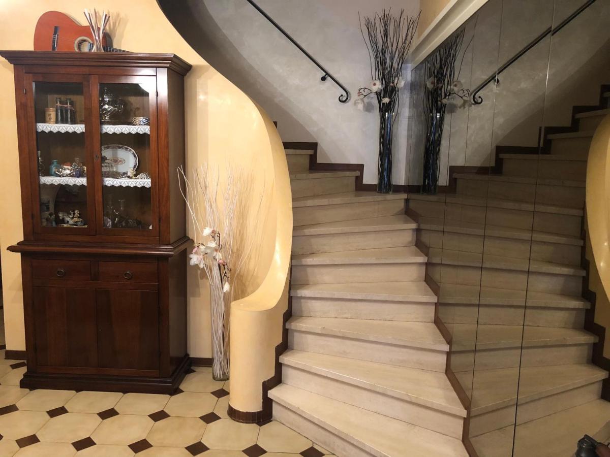فيلا Casa Ceragioli فياريجيو المظهر الخارجي الصورة
