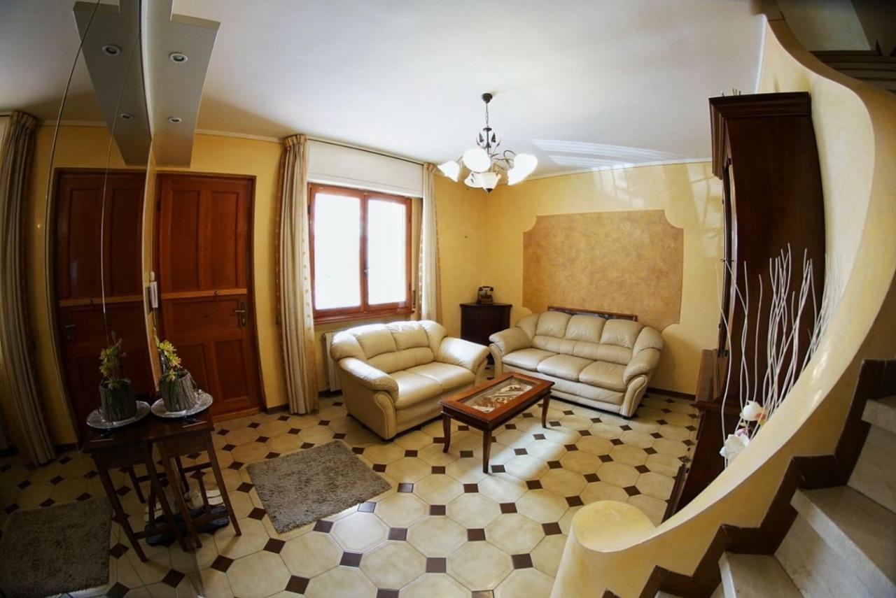 فيلا Casa Ceragioli فياريجيو المظهر الخارجي الصورة